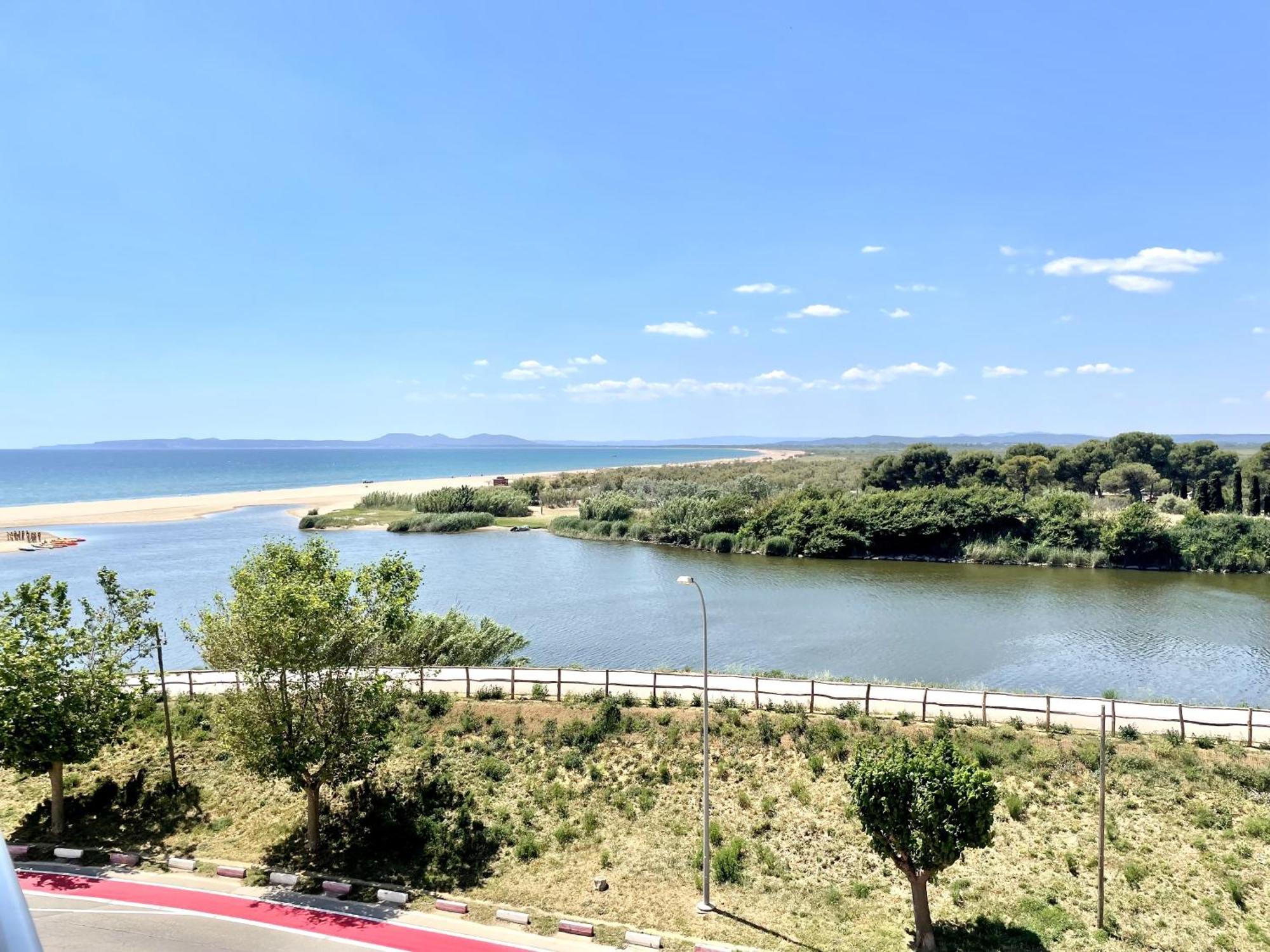 33Apartamento Soleado De Dos Habitaciones Эмпуриабрава Экстерьер фото