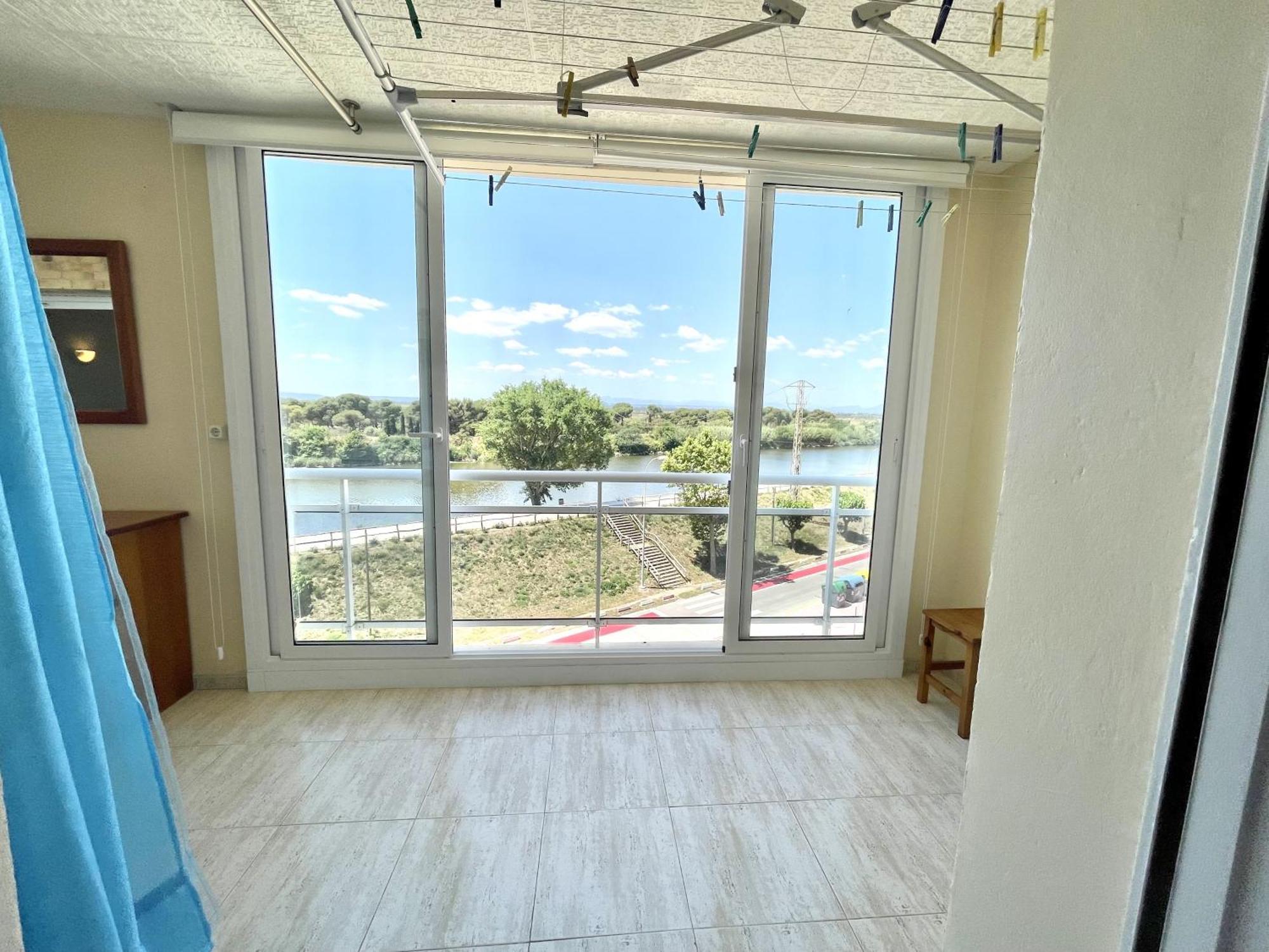 33Apartamento Soleado De Dos Habitaciones Эмпуриабрава Экстерьер фото